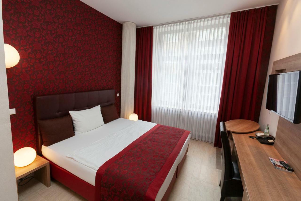 Hotel Prinz Anton Düsseldorf Kültér fotó